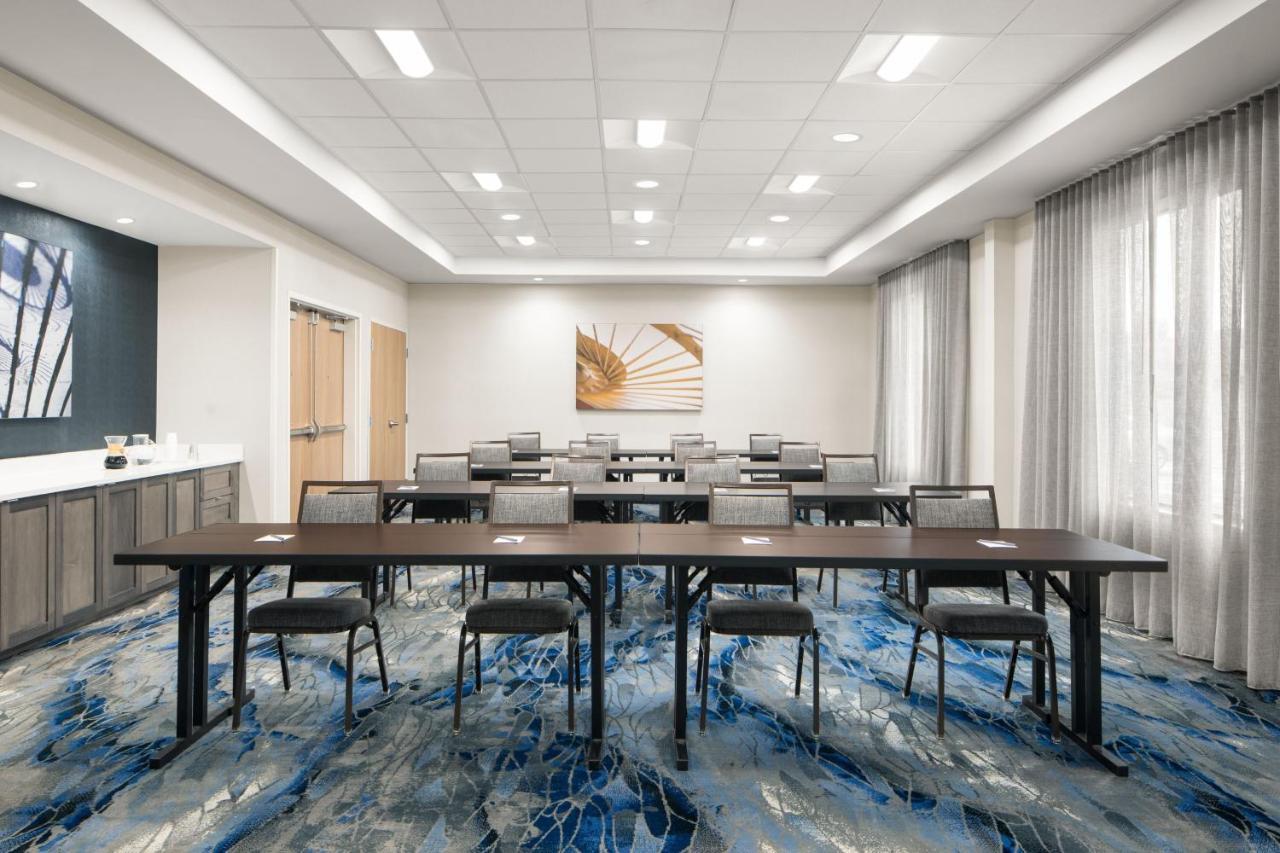 Fairfield By Marriott Inn & Suites Whitsett Greensboro East ภายนอก รูปภาพ